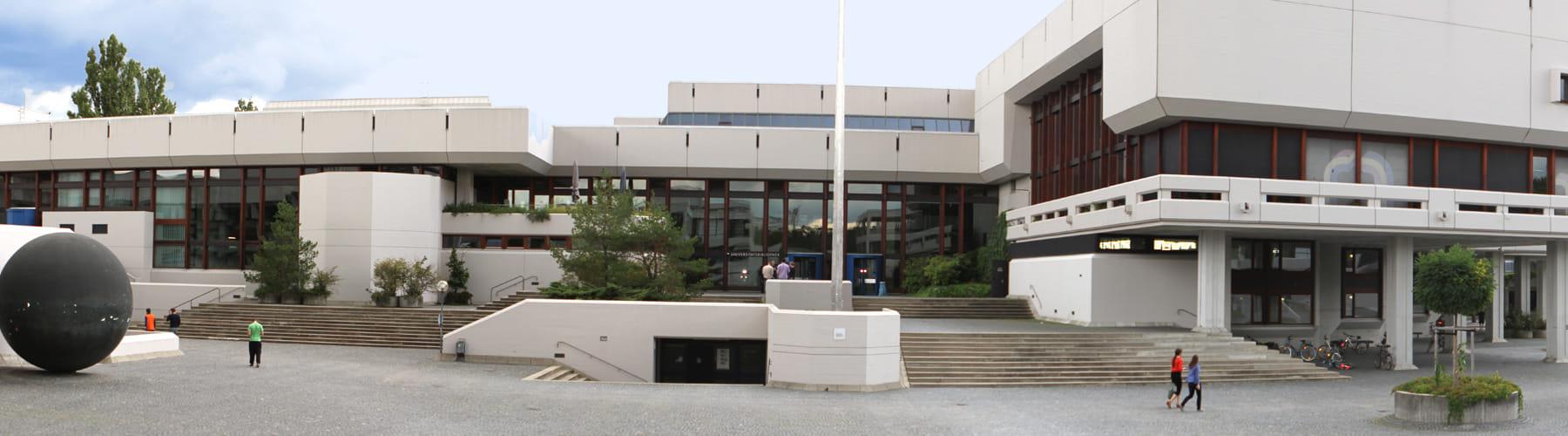Bachelor Information Systems Studierende